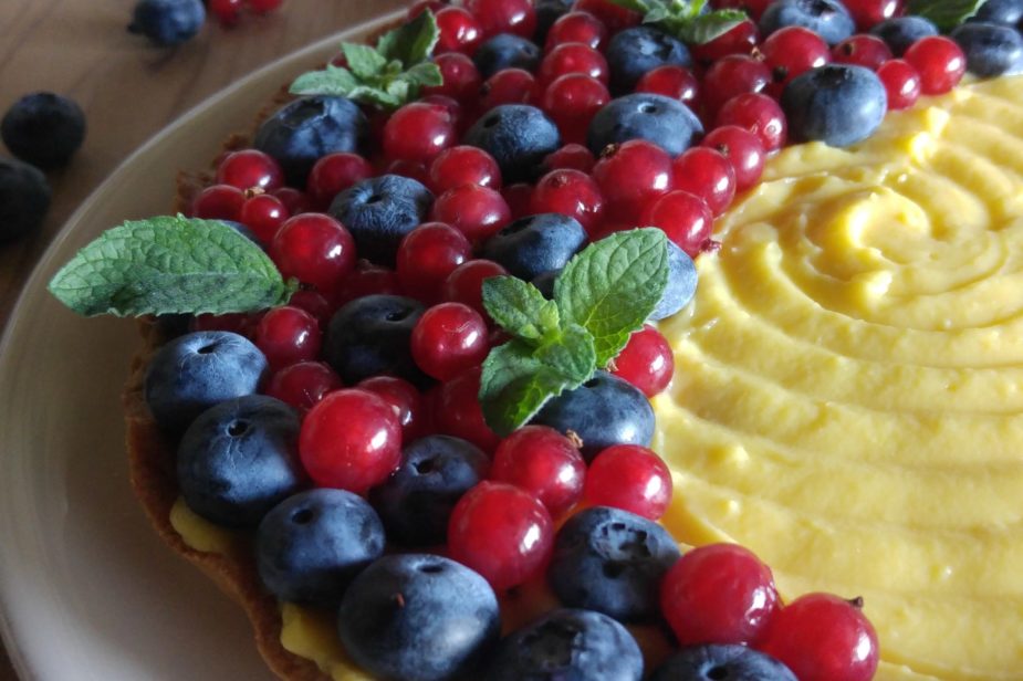 crostata ribes e mirtilli