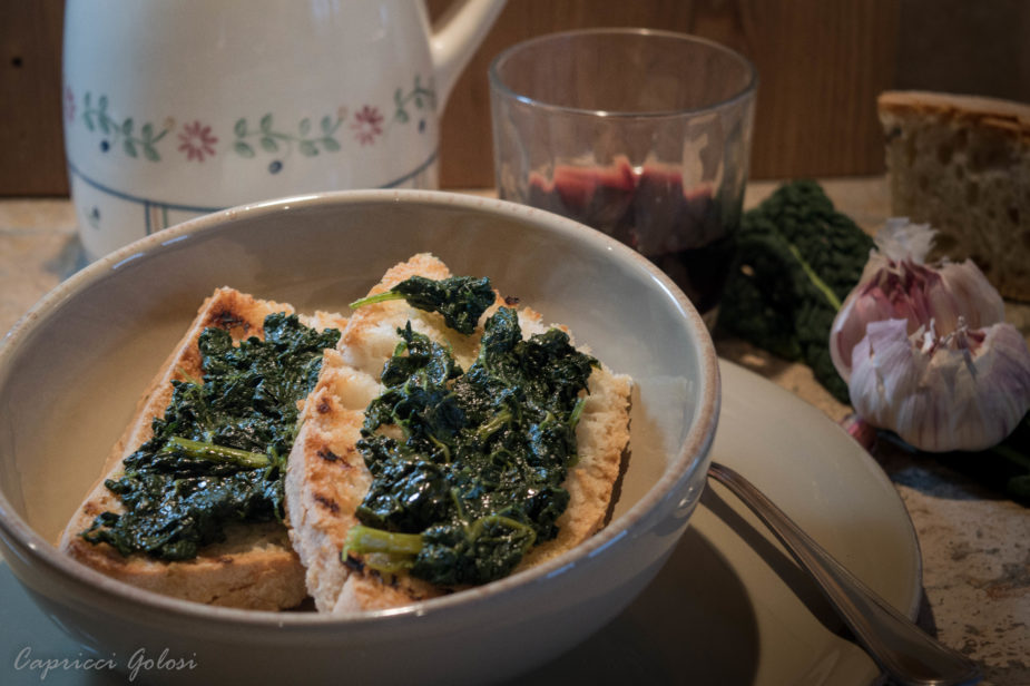 Crostoni di cavolo nero