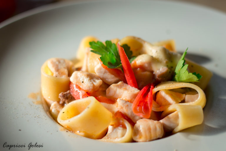 calamarata spada e provola affumicata calamarata spada e provola affumicata