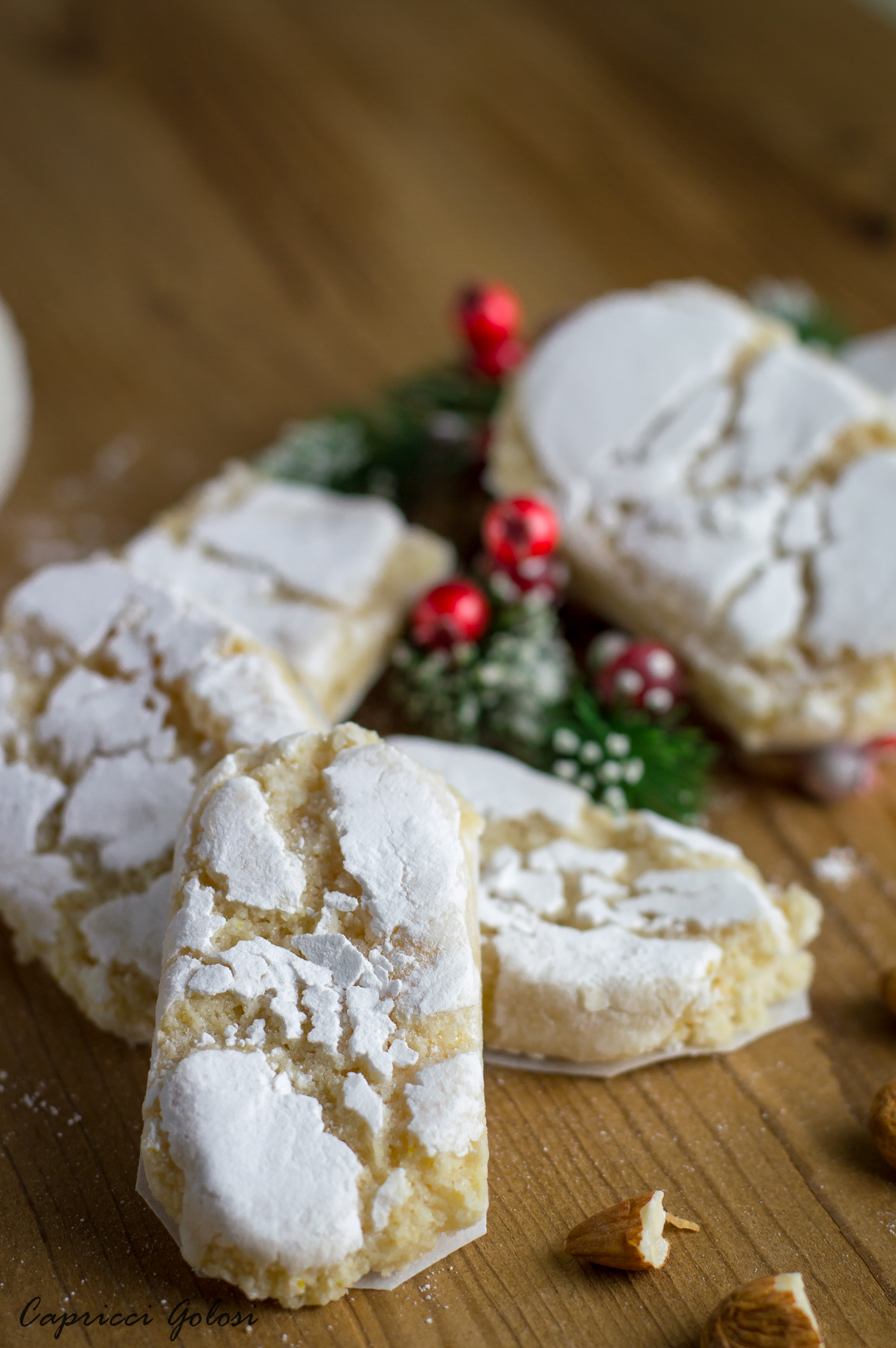 Ricciarelli dolci natalizi Ricciarelli dolci natalizi