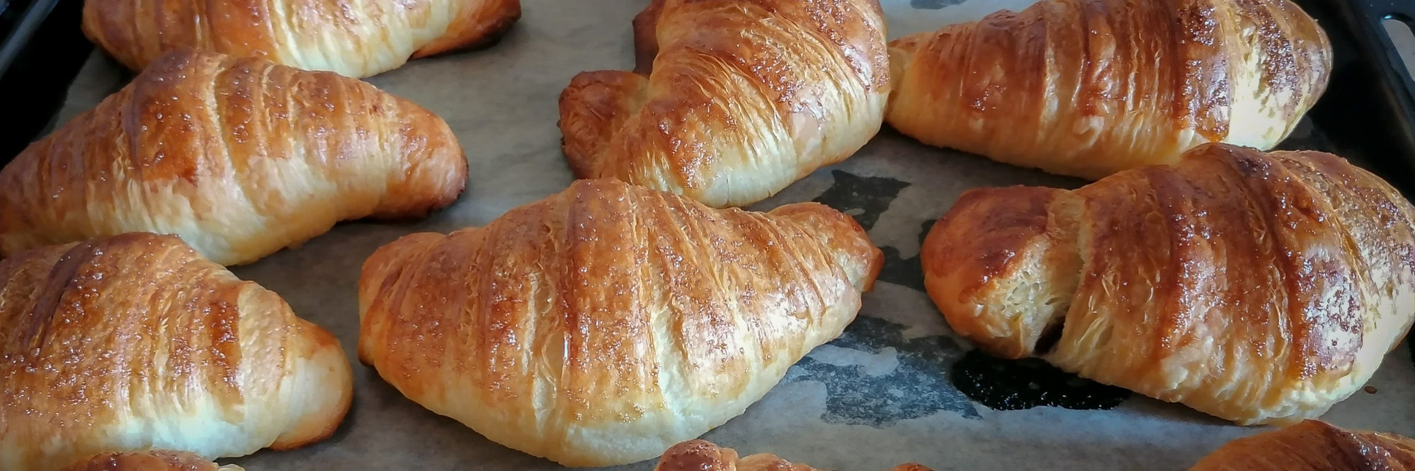 cornetti sfogliati o croissants cornetti sfogliati o croissants