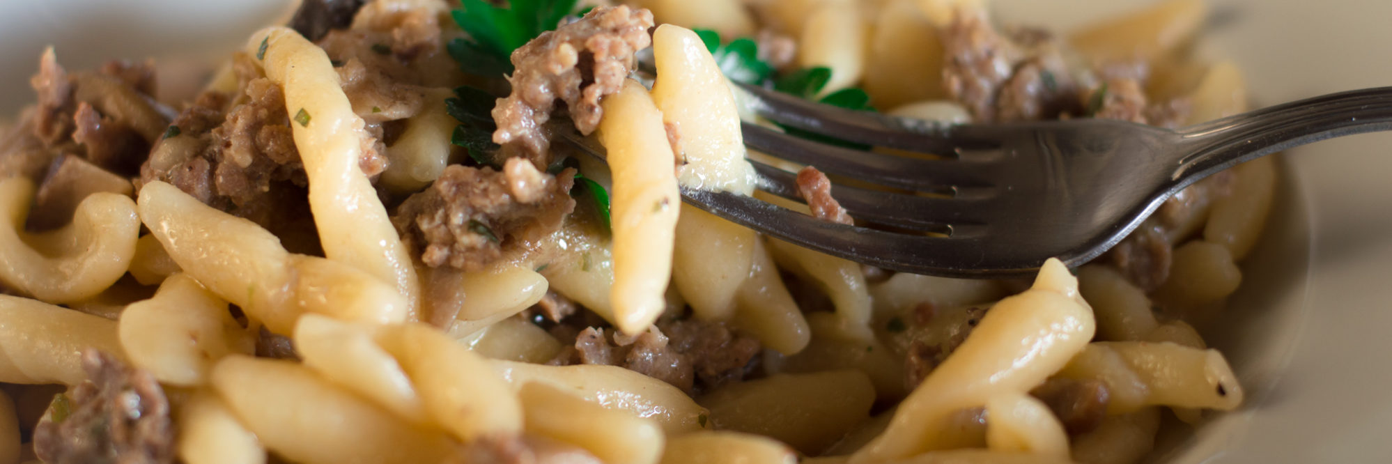 strozzapreti freschi fatti a mano strozzapreti freschi fatti a mano