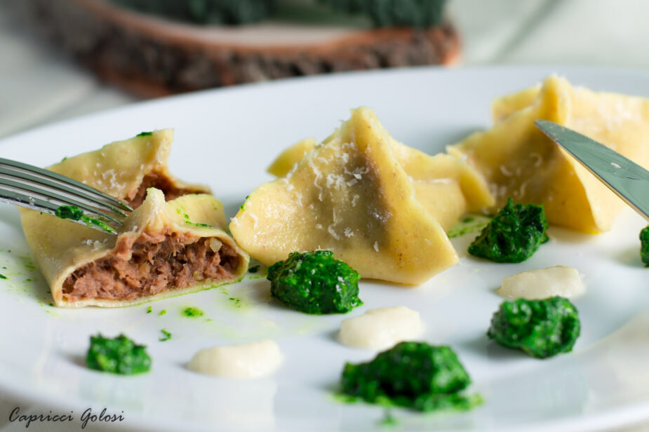 Pasta fresca ripiena di lesso rifatto