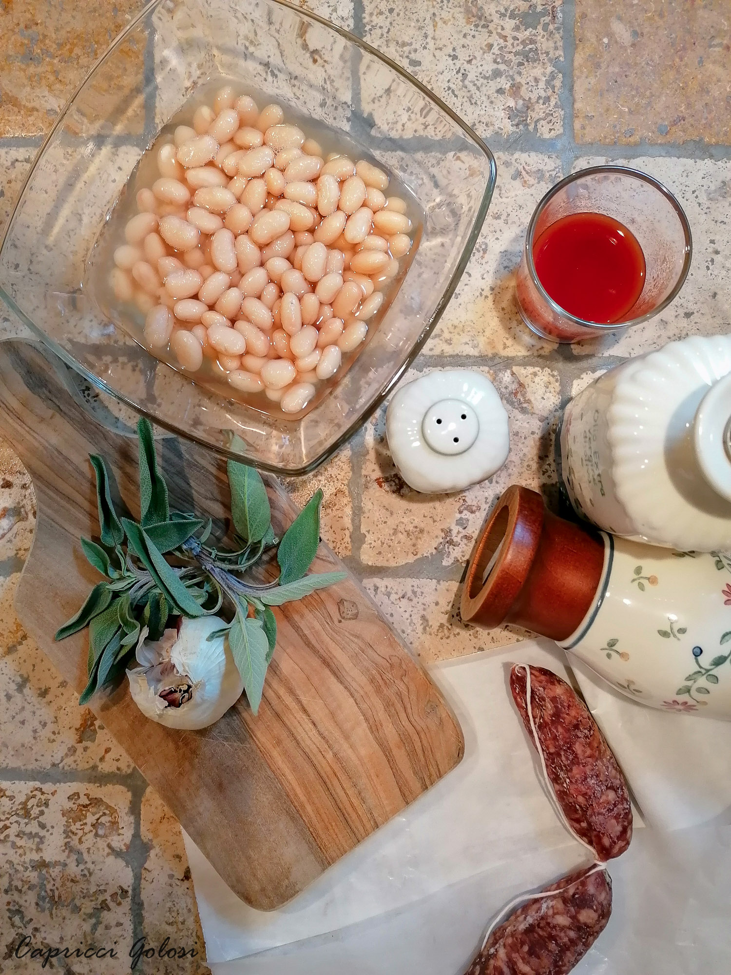 come fare i fagioli all'uccelletto come fare i fagioli all'uccelletto